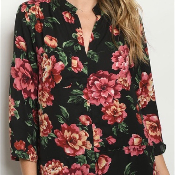 ❌DONATED❌Black Floral V-neck Versatile Tunic Top - Picture 2 of 9